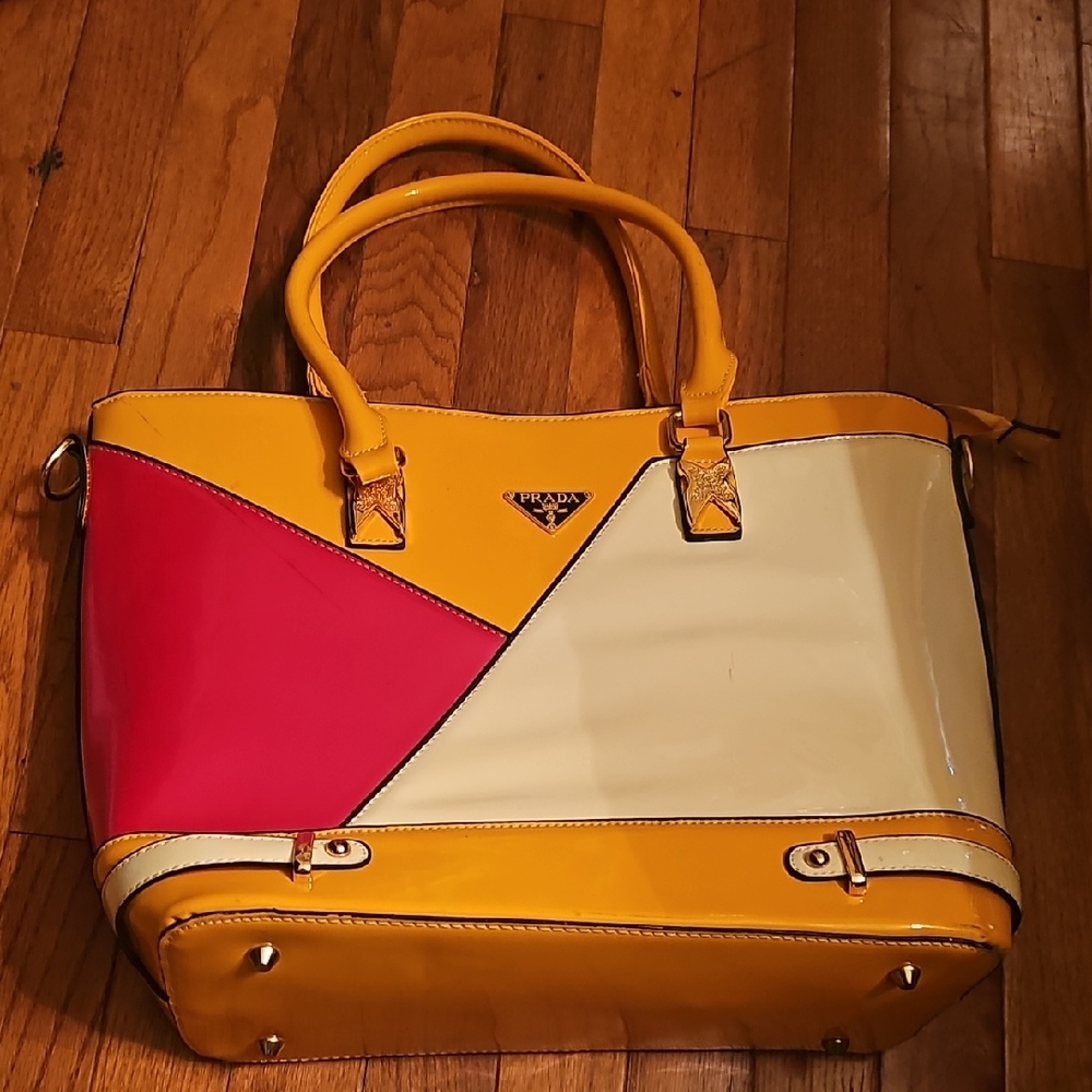 Multicolor Tote in Yellow, Red, and Cream